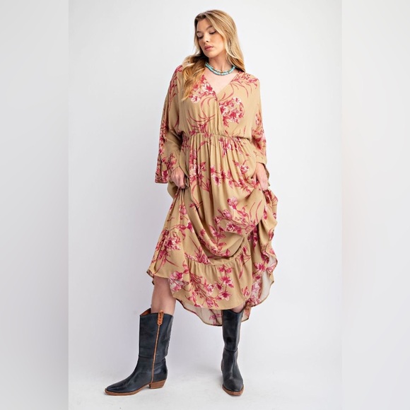 #229 Easel FIRM 🌸CLOSEOUT New! Easel Boho Floral Maxi Dress - Picture 1 of 3